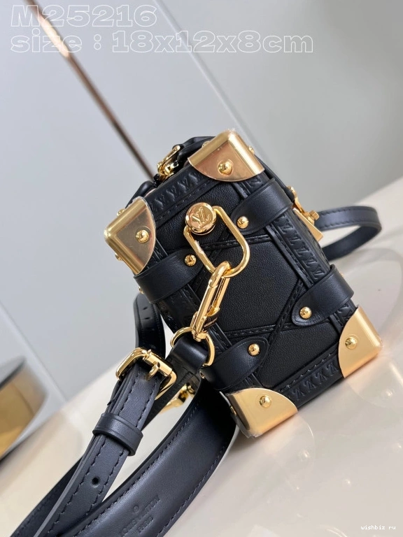 WIS Side LOUIS VUITTON PM-18*12.5*8CM Trunk 0105